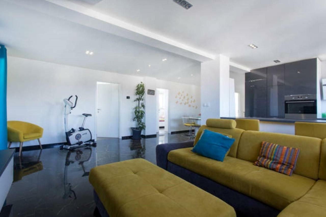 Apartma Patricia House